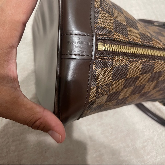 Louis Vuitton Damier Ebene Alma PM - Picture 11 of 17